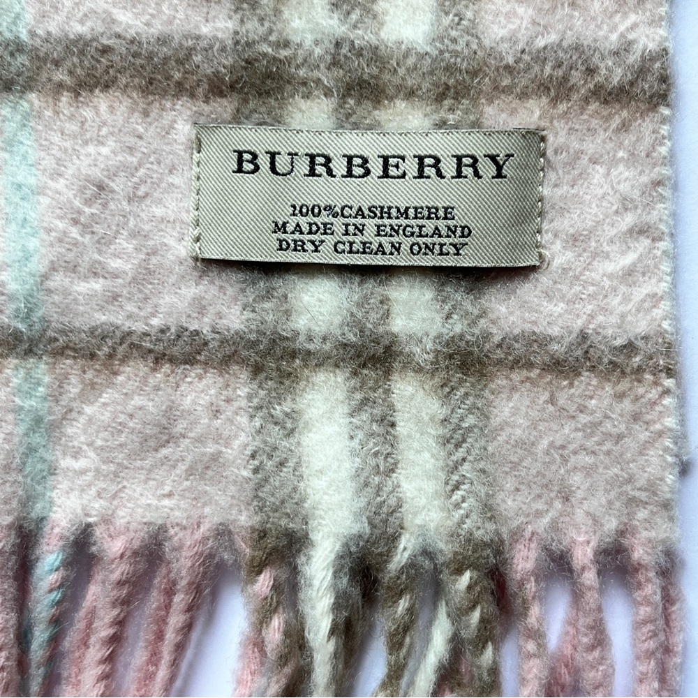 Burberry Scarf Cashmere Nova Check Print Fringe Trim Soft in Pink Classic Plaid - Picture 9 of 12